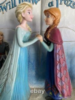 Collection Showcase Disney Traditions Jim Shore La Reine des neiges Acte d’amour Elsa Anna