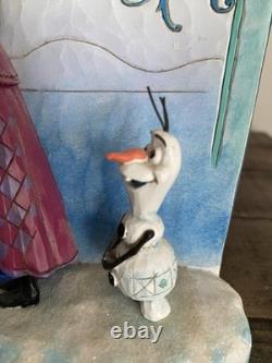 Collection Showcase Disney Traditions Jim Shore La Reine des neiges Acte d’amour Elsa Anna