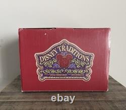 Collection Showcase Disney Traditions Jim Shore La Reine des neiges Acte d’amour Elsa Anna