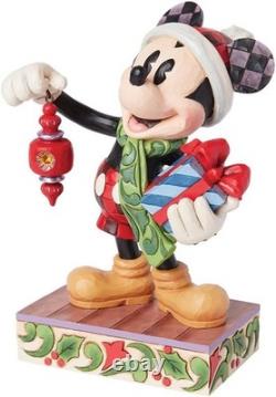 Collection Traditions Disney Enesco par Jim Shore - Père Noël Mickey Mouse Édition Limitée