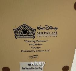 Collection vitrine Disney Traditions Blanche-Neige et Simplet partenaires de danse en boîte