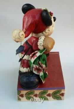 Disney Showcase Mickey Mouse Bundle Of Holiday Cheer Grande Figurine Jim Shore