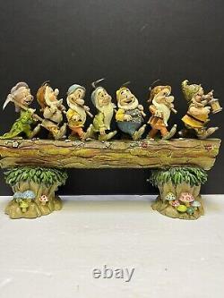 Disney Showcase Traditions Jim Shore Enesco Les Sept Nains Retour au Pays 4005434