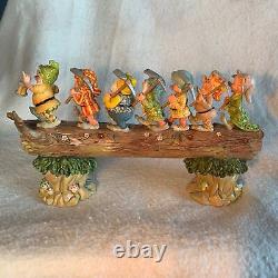 Disney Showcase Traditions Jim Shore Enesco Les Sept Nains Retour au Pays 4005434