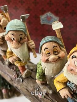 Disney Showcase Traditions Jim Shore Enesco Sept Nains Retour au Pays 4005434
