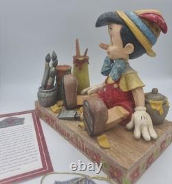 Disney Showcase Traditions Pinocchio Sculpté du cœur 4005220