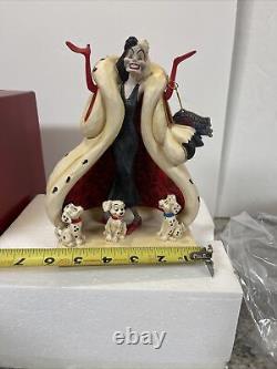 Disney Tradition Cruella De VIL Jim Shore Figurine 6005970 La Mignonne Et La Cruelle
