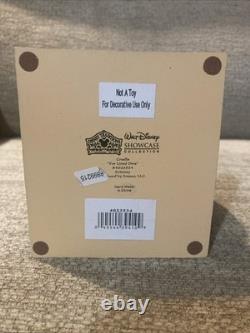 Disney Traditions Cruella d'Enfer figurine 'La diva doublée de fourrure' des 101 Dalmatiens