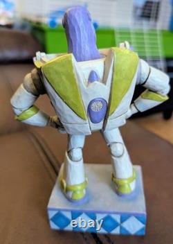 Disney Traditions Jim Shore Buzz Lightyear Toy Story 'Vers l'infini et au-delà'