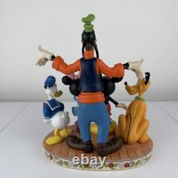 Disney Traditions Jim Shore La bande est au complet Figurine 4056752 Mickey Minnie