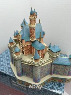 Disney Traditions Jim Shore Le Château du Vrai Amour 4011140 Figurine avec Boîte Aurora