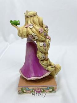 Disney Traditions Jim Shore Loyauté et amour Raiponce Pascal Figurine Princesse