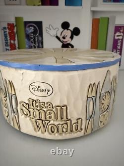 Disney Traditions Jim Shore Sonate de It's a Small World avec socle et 1ère série de 6 figurines