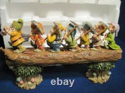 Disney Traditions Showcase Enesco sculpture figurine des sept nains Homeward Bound