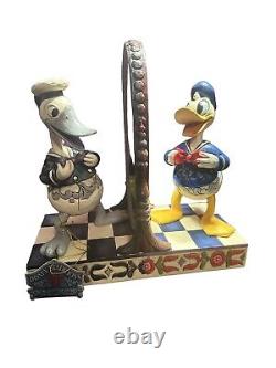 Donald Duck Toujours Aussi Beau Collection Disney Traditions Showcase