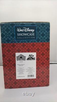 ENESCO Disney Figurine Mickey & Minnie 4026094 DISNEY TRADITIONS RESSORTS DE LIVRE MIC h85
