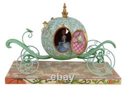 Enesco Disney Traditions Carrosse enchanté, le char de Cendrillon