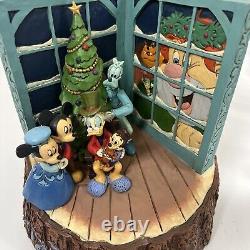 Enesco Disney Traditions Collection de vitrine Que Dieu nous bénisse tous à Noël