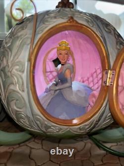 Enesco Disney Traditions Showcase par Jim Shore Carrosse Enchanté de Cendrillon
