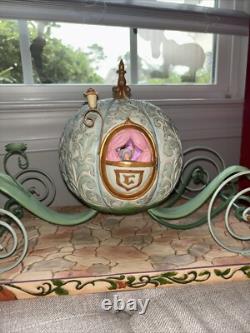 Enesco Disney Traditions Showcase par Jim Shore Carrosse Enchanté de Cendrillon