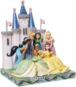 Enesco Disney Traditions par Jim Shore Figurine du Groupe de Princesses Devant le Château
