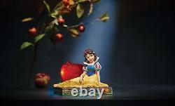 Enesco Jim Shore Disney Traditions Blanche-Neige et les Sept Nains - La Pomme