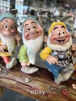 Enesco Jim Shore Disney Traditions Chef-d'œuvre musical des sept nains NIB 6005147