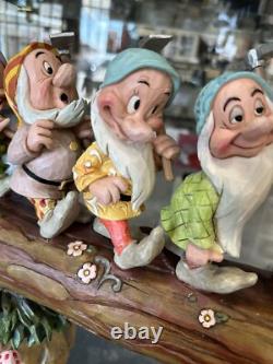 Enesco Jim Shore Disney Traditions Chef-d'œuvre musical des sept nains NIB 6005147