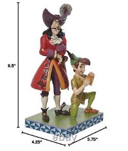 Enesco Jim Shore Disney Traditions Tous les jours Peter Pan et Hook Bien contre Mal