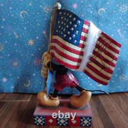 Enesco. Traditions Disney Mickey