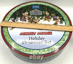 Ensemble de 5 ornements Jim Shore Mickey Holiday Disney Traditions avec Goofy, Donald et Pluto