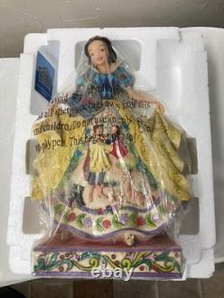 Figurine Disney Princess Blanche-Neige Jim Shore de la collection Enesco Disney Traditions