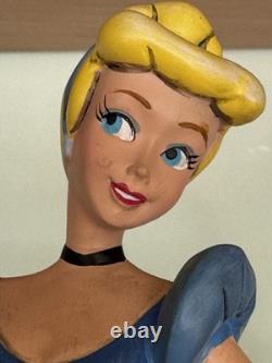 Figurine Disney Traditions Jim Shore Cendrillon Danse Romantique 4007216