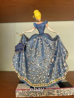 Figurine Disney Traditions Jim Shore Cendrillon Danse Romantique 4007216