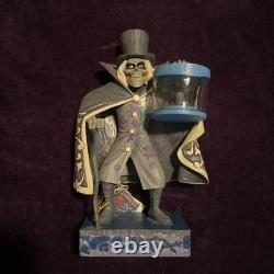 Figurine Disney Traditions Jim Shore Le Fantôme de la Boîte à Chapeau de la Haunted Mansion