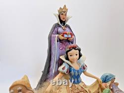 Figurine Disney Traditions Showcase Blanche-Neige, celle qui a tout commencé