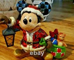 Figurine de collection Jim Shore Esprit de Noël Mickey Mouse avec lanterne Enesco