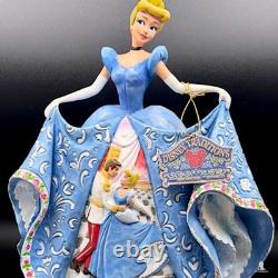 Figurine de la Tradition Disney Cendrillon et Prince Valse Romantique Jim Shore Enesco