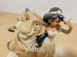 Figurine de la tradition Disney Aladdin Jasmine Enesco #b6810c