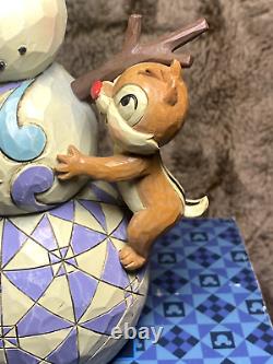 Figurine en résine Jim Shore de Disney Chip et Dale dans un pays des merveilles d'hiver avec un bonhomme de neige