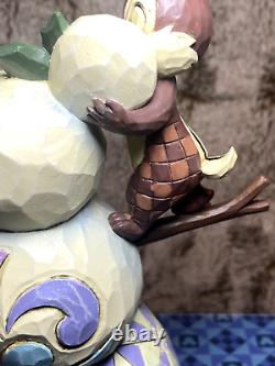 Figurine en résine Jim Shore de Disney Chip et Dale dans un pays des merveilles d'hiver avec un bonhomme de neige
