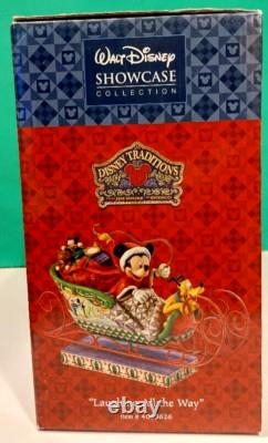 JIM SHORE Traditions Disney RIRE TOUT LE CHEMIN Mickey Mouse Pluto NOUVEAU dans la BOÎTE