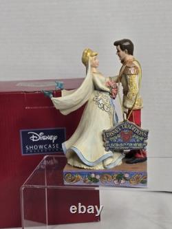 Jim Shore Disney Traditions Enesco # 4056748 Figurine 'Ils vécurent heureux' HTF