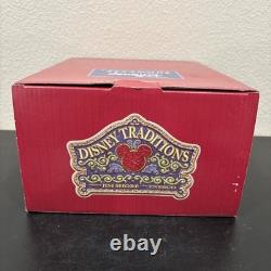 Jim Shore Disney Traditions Enesco Figurine Livre d'Histoire Aladdin L'Amour Prend Son Envol
