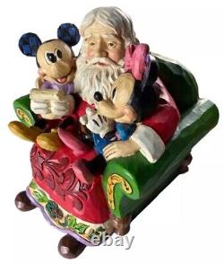 Jim Shore Disney Traditions Mickey & Minnie Christmas Wishes Enesco #4046017

<br/> 

 
<br/>	 
Traditions Disney Jim Shore Mickey & Minnie Voeux de Noël Enesco #4046017