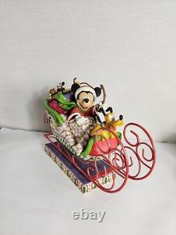Jim Shore Disney Traditions Mickey & Pluton Rire Tout Le Chemin Le Traîneau De Noël