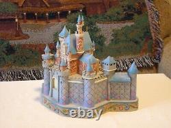 Jim Shore Disney Traditions True Love's Castle #4011140 ENESCO La Belle au bois dormant