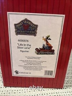 Jim Shore Disney Traditions Vie à un Rythme Lent Dingo RARE