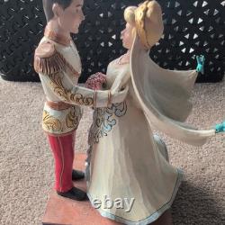 Jim Shore Disney ? VIVENT HEUREUX JUSQU'À LA FIN DES TEMPS ? Mariage de Cendrillon et du Prince 4056748