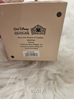 Jim Shore Étoiles et Rayures de la Liberté Enesco Traditions Disney Dingo Drapeau